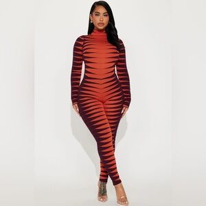 Fashion Nova Women’s “Made for Fun” Sweater Jumpsuit Rust Combo XL Curvy